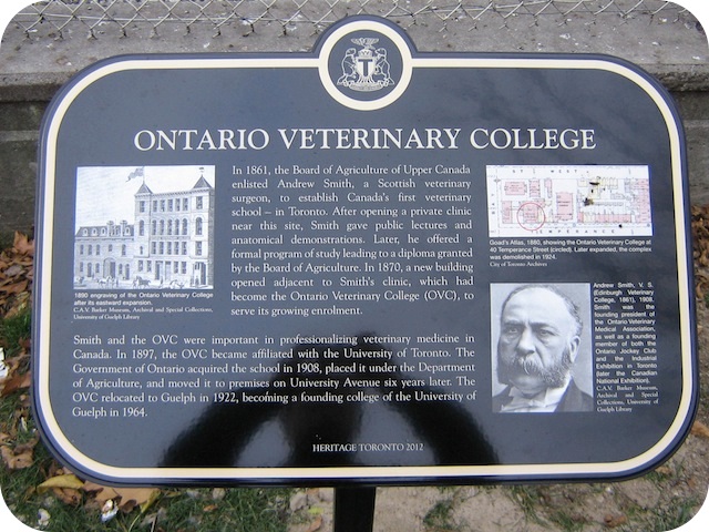 Plaque Photo