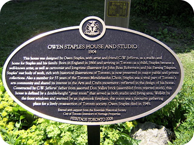 Plaque Photo