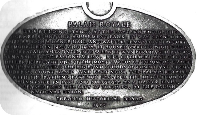 Plaque Photo