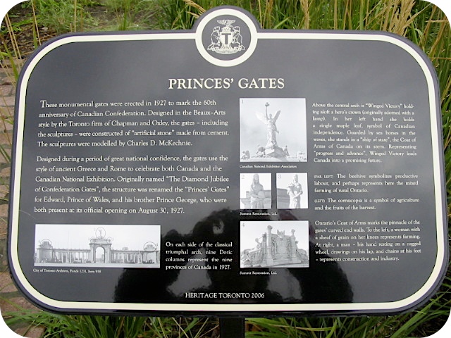 Plaque Photo