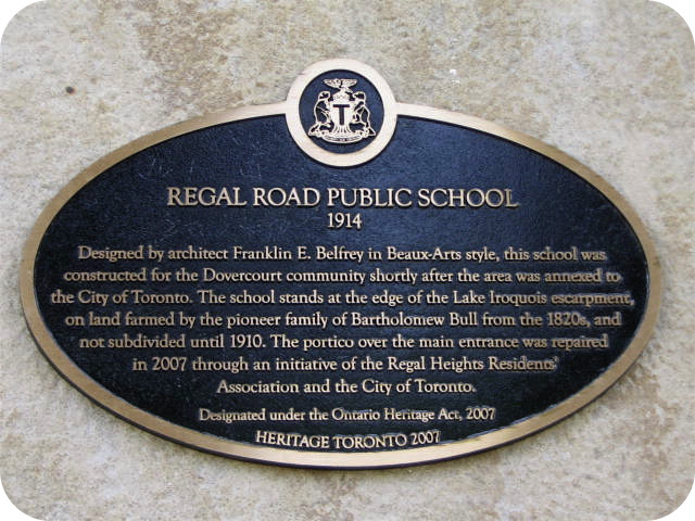 Plaque Photo