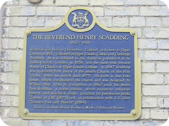 Plaque Photo