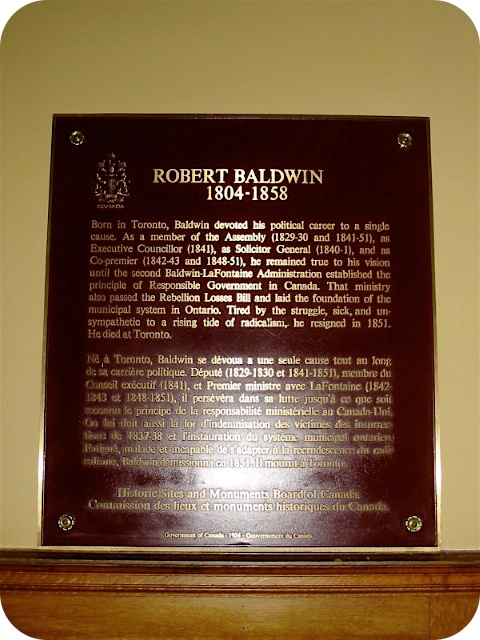 Plaque Photo