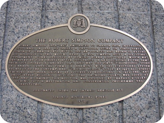 Plaque Photo