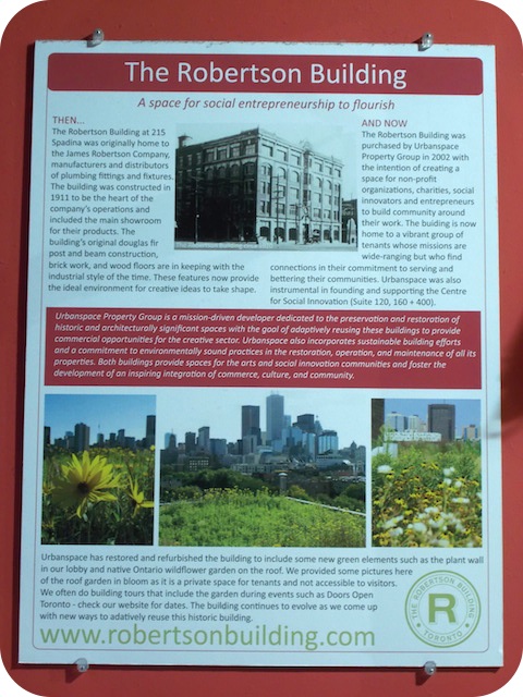 Plaque Photo