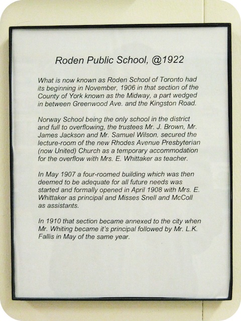 Plaque Photo