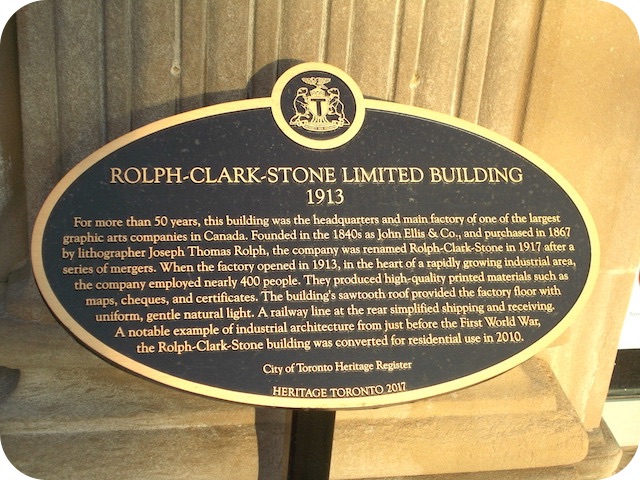 Plaque Photo
