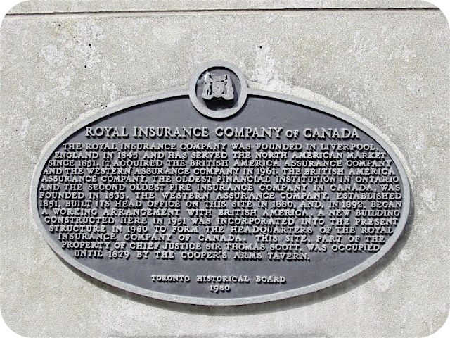 Plaque Photo