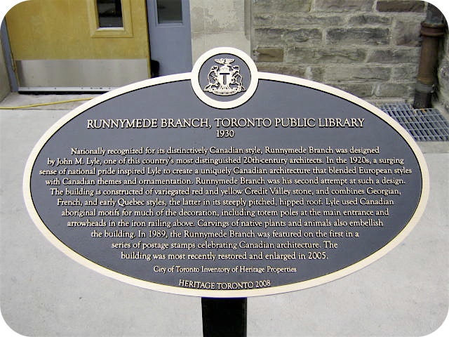 Plaque Photo