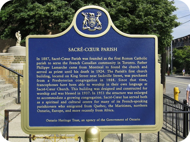 Plaque Photo