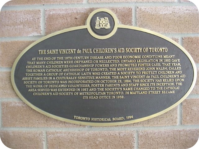 Plaque Photo