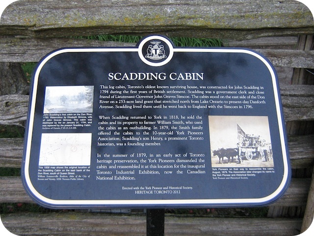 Plaque Photo