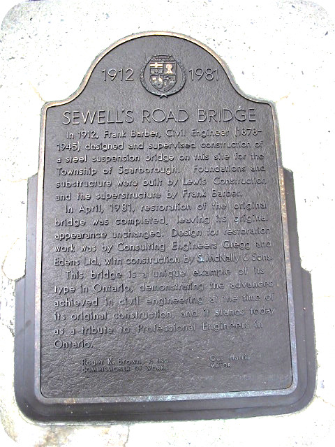 Plaque Photo