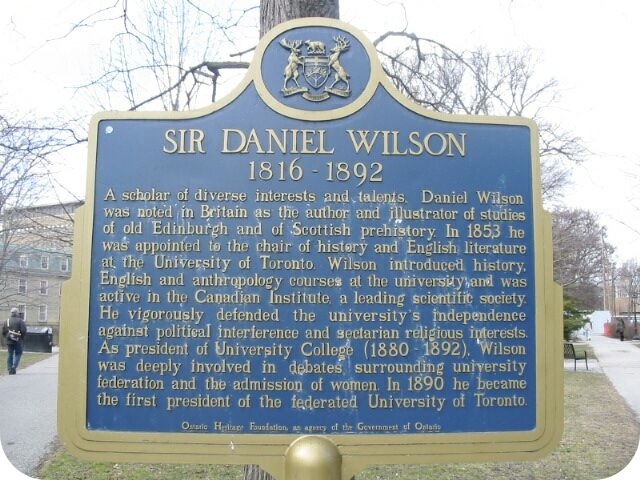 Plaque Photo