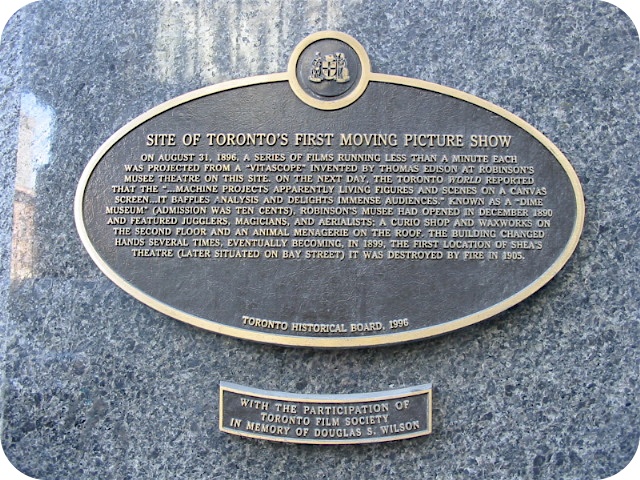 Plaque Photo