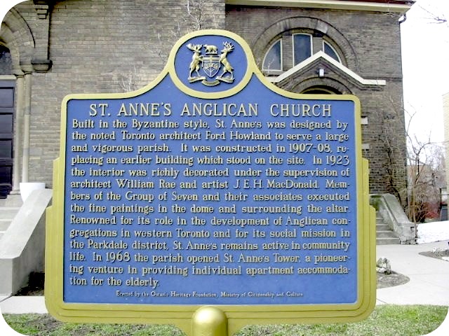 Plaque Photo