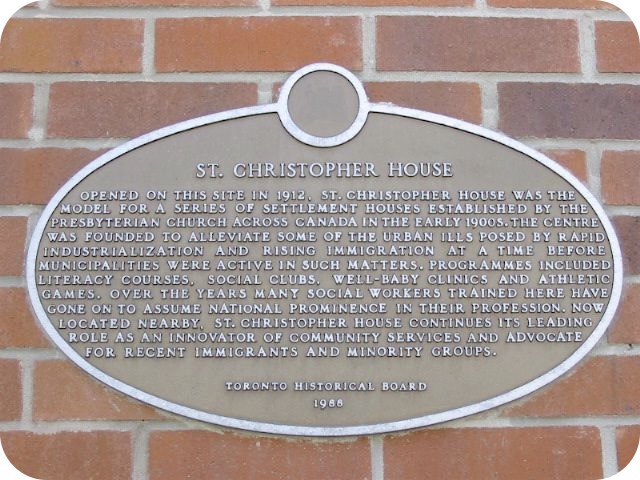 Plaque Photo