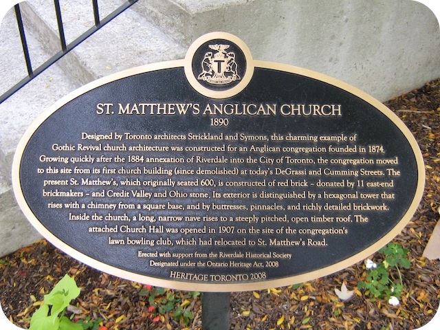 Plaque Photo