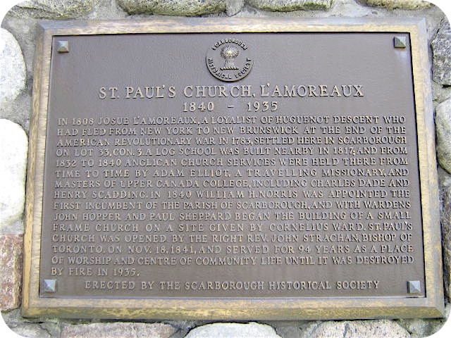 Plaque Photo