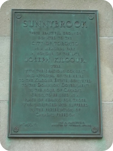 Plaque Photo