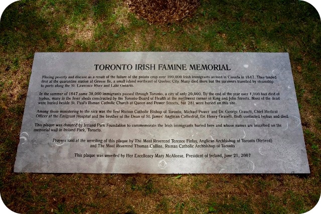 Plaque Photo