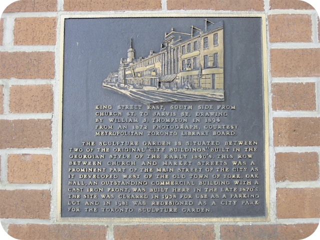 Plaque Photo