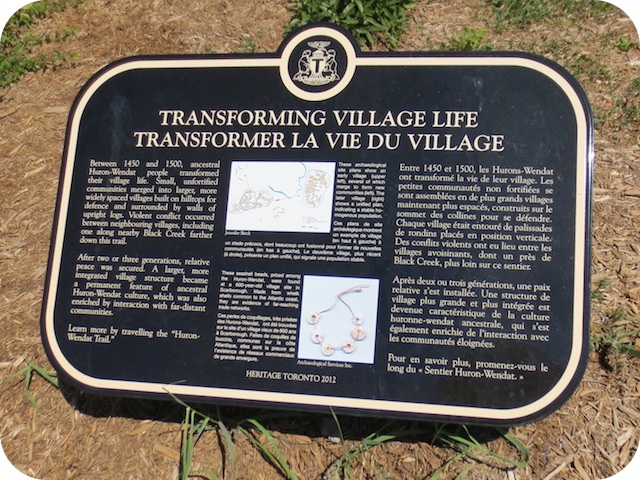 Plaque Photo