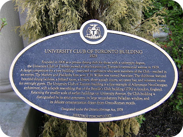Plaque Photo
