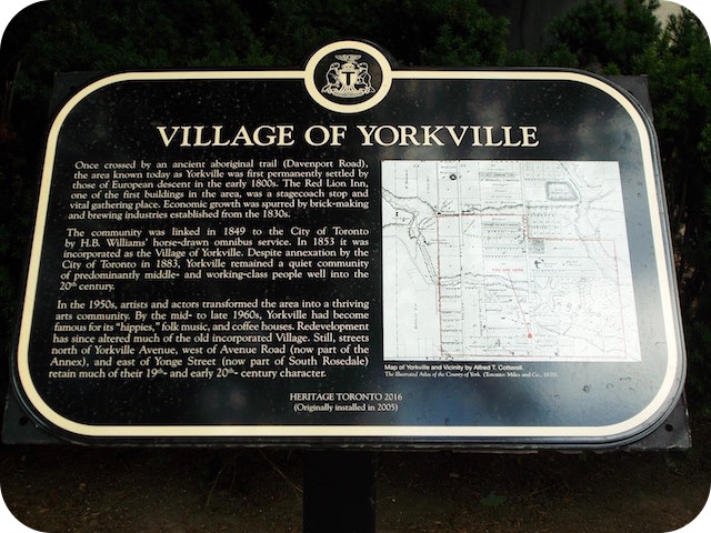Plaque Photo