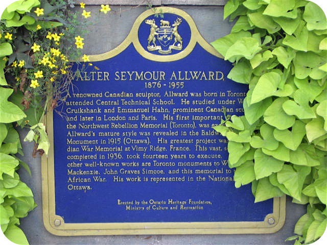 Plaque Photo