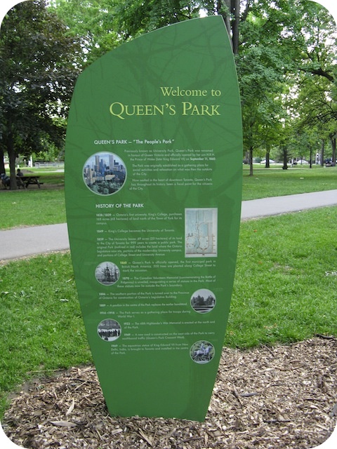 Plaque Photo