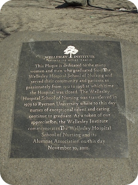 Plaque Photo