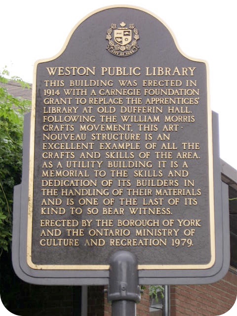 Plaque Photo