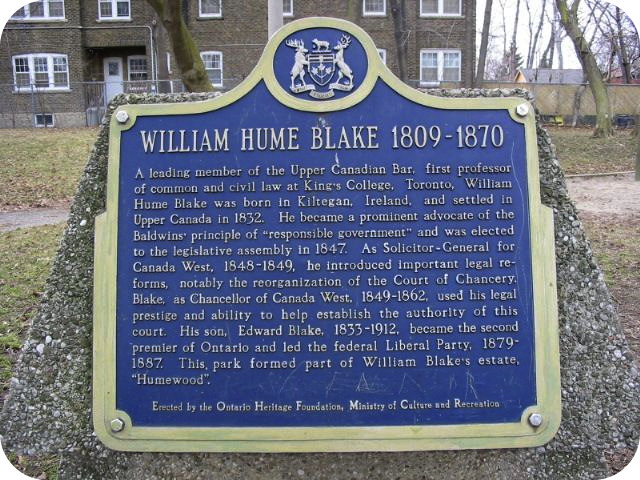 Plaque Photo