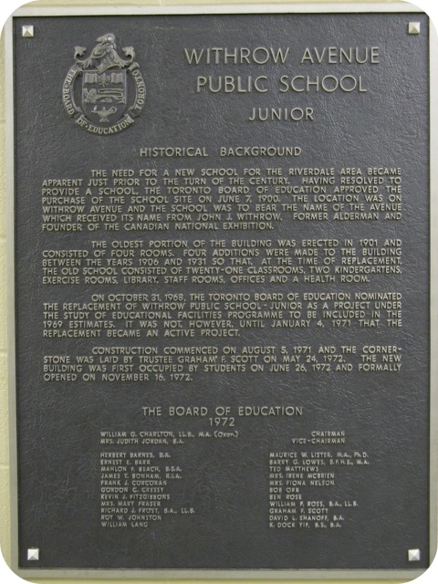 Plaque Photo